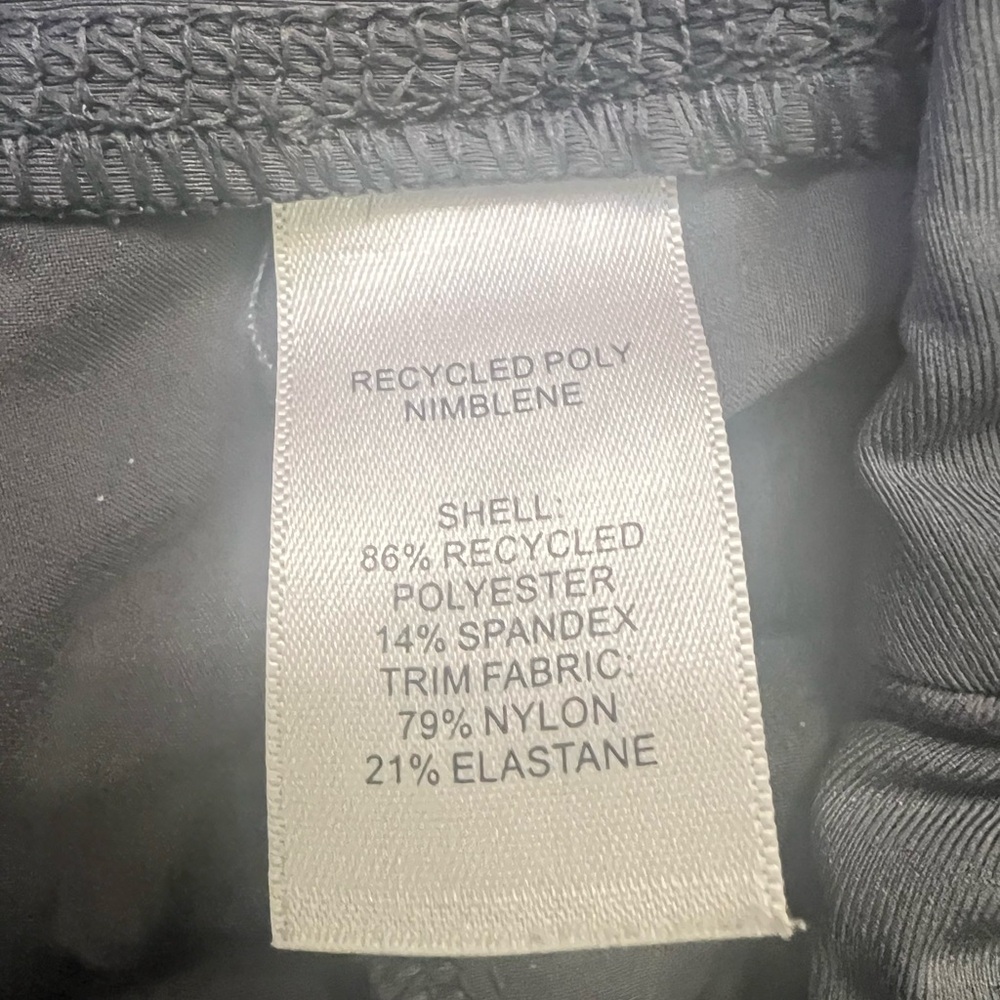 Title nine Gray Athletic Performance Shorts - Picture 4 of 8